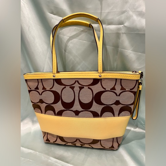 COACH - LIKE NEW!! Signature Monogram Brown/Khaki & Yellow Stripe Tote Bag - Picture 4 of 10